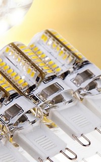 Your Guide to More Efficient and Money-Saving Light Bulbs
